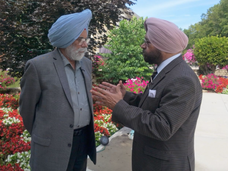 ਅਮਰੀਕਾ ਦੇ ਉੱਘੇ ਕਾਰੋਬਾਰੀ ਦਰਸ਼ਨ ਸਿੰਘ ਧਾਲੀਵਾਲ ਵੱਲੋਂ ਪੰਜਾਬ ਦੇ ਹੜ੍ਹ ਪੀੜਤਾਂ ਲਈ 10 ਕਰੋੜ ਦੀ ਮਦਦ ਦਾ ਐਲਾਨ