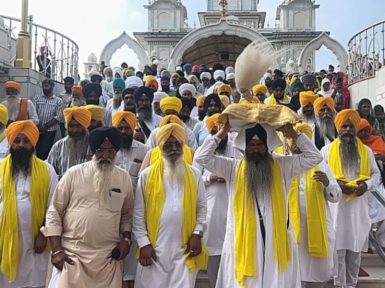 ਸ੍ਰੀ ਗੁਰੂ ਤੇਗ ਬਹਾਦਰ ਜੀ ਦੀ 350 ਸਾਲਾ ਸ਼ਹੀਦੀ ਸ਼ਤਾਬਦੀ ਨੂੰ ਸਮਰਪਿਤ ਨਗਰ ਕੀਰਤਨ ਗਵਾਲੀਅਰ ਤੋਂ ਰਵਾਨਾ