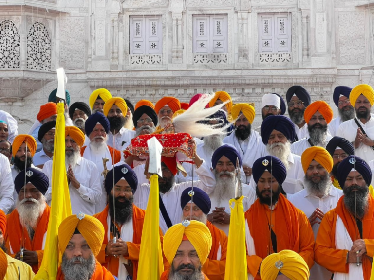 ਸ਼ਹੀਦੀ ਨਗਰ ਕੀਰਤਨ ਤਖ਼ਤ ਸ੍ਰੀ ਹਜ਼ੂਰ ਸਾਹਿਬ ਵਿਖੇ ਦੋ ਦਿਨ ਦੇ ਪੜਾਅ ਮਗਰੋਂ ਔਰੰਗਾਬਾਦ ਲਈ ਰਵਾਨਾ
